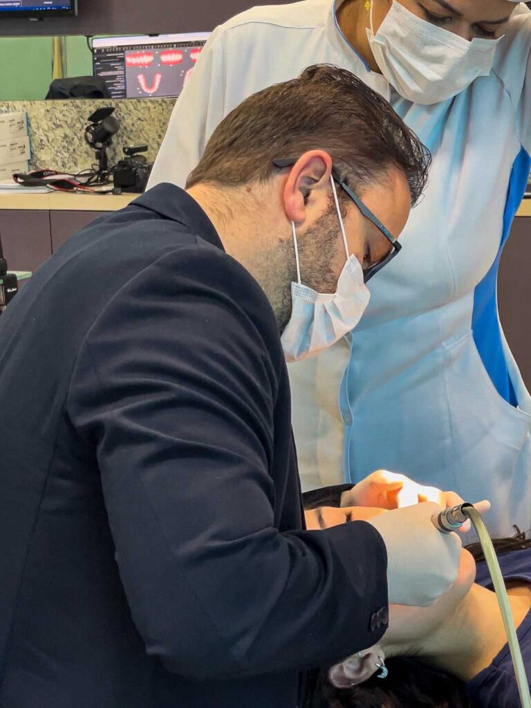 Tratamento com Invisalign